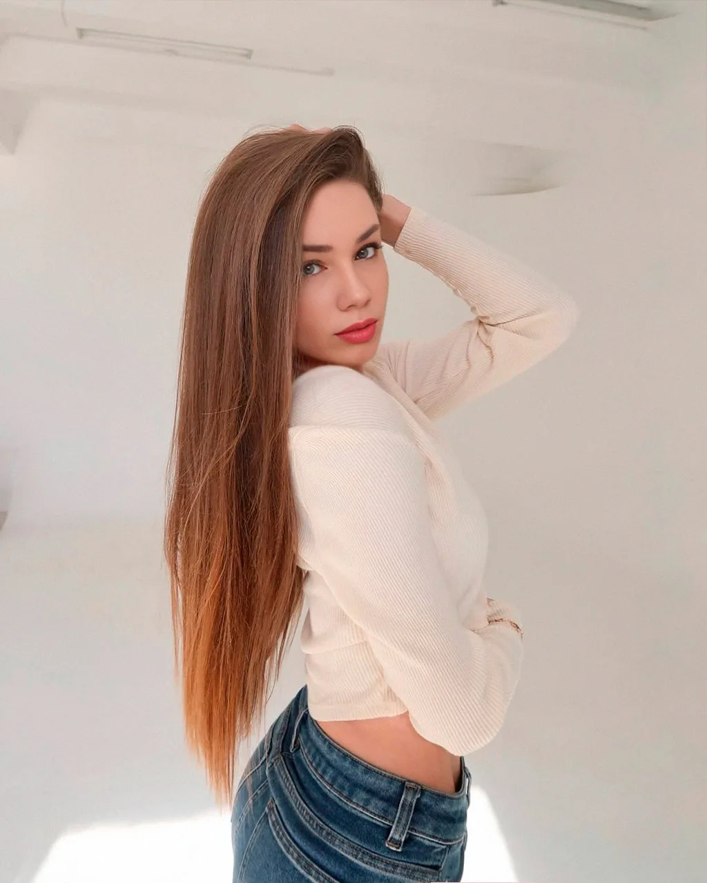 Cyra 5