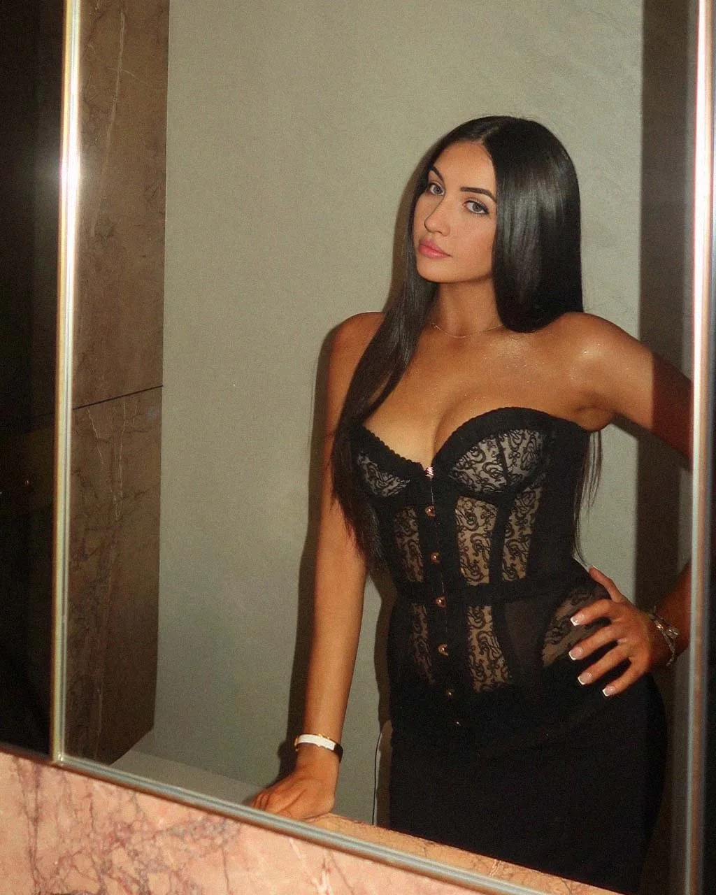 Dana 2