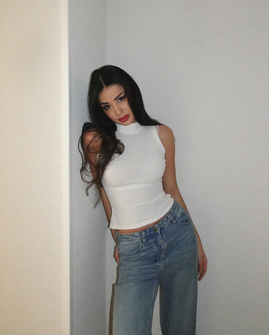 Elara 4