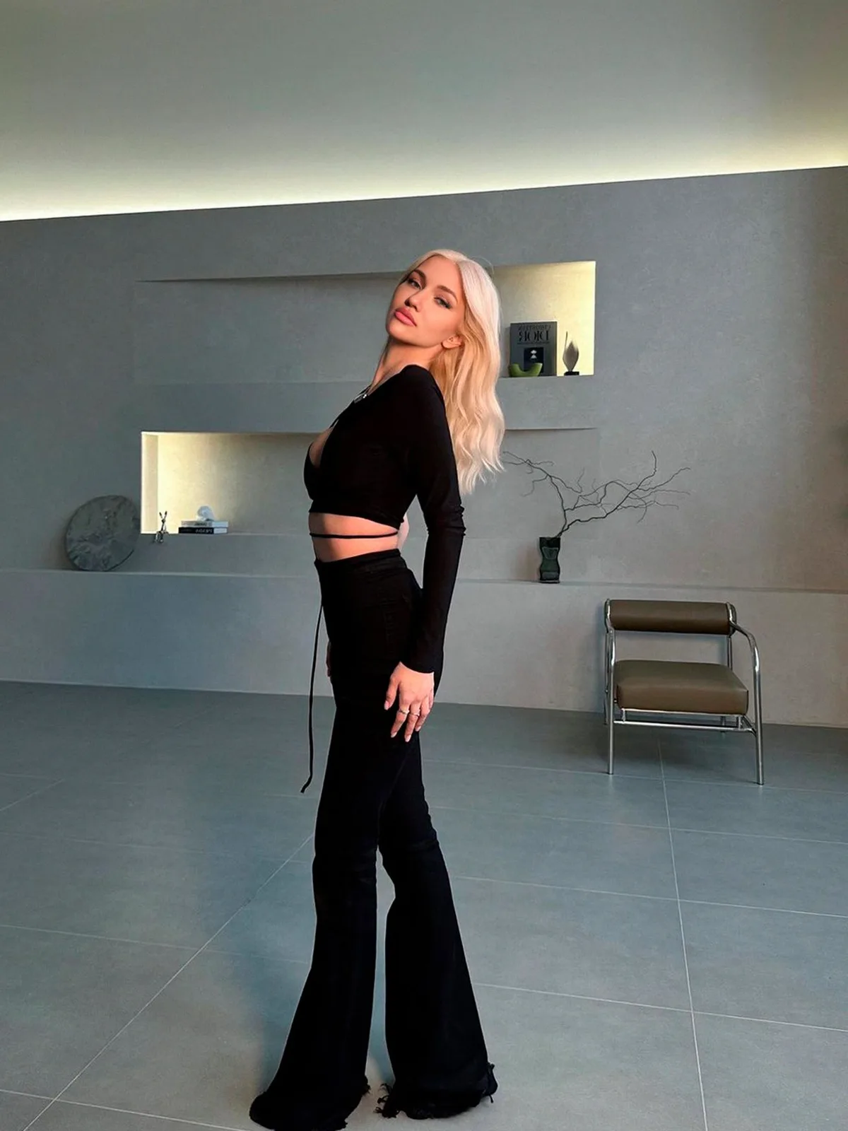 Leila 2