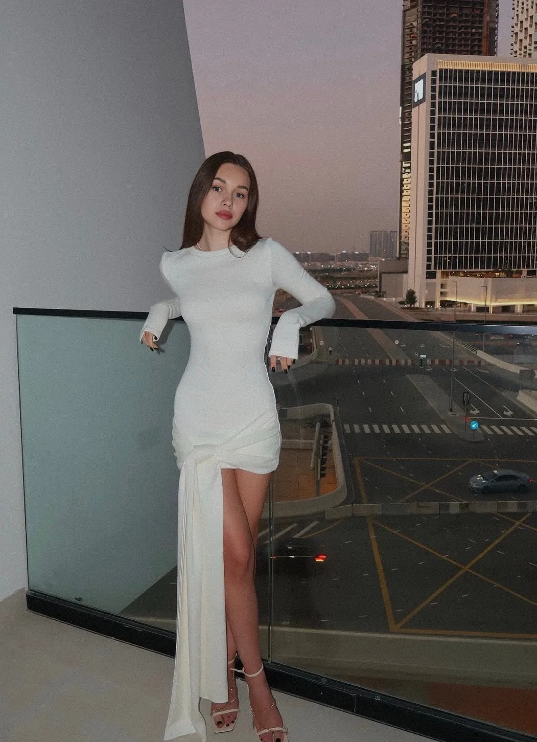 Leila 2