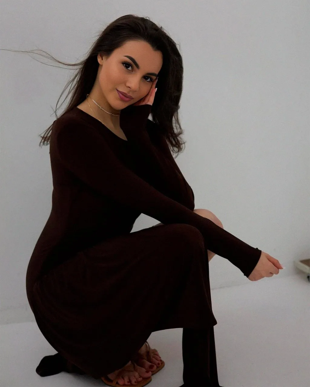 Leona 2