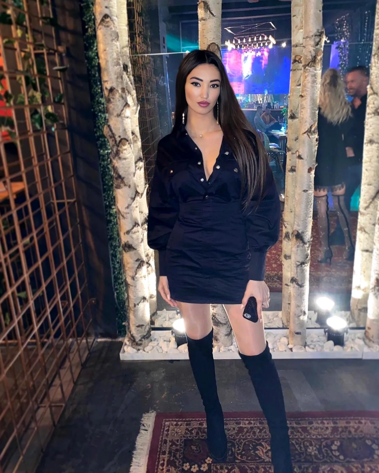 Nia 4