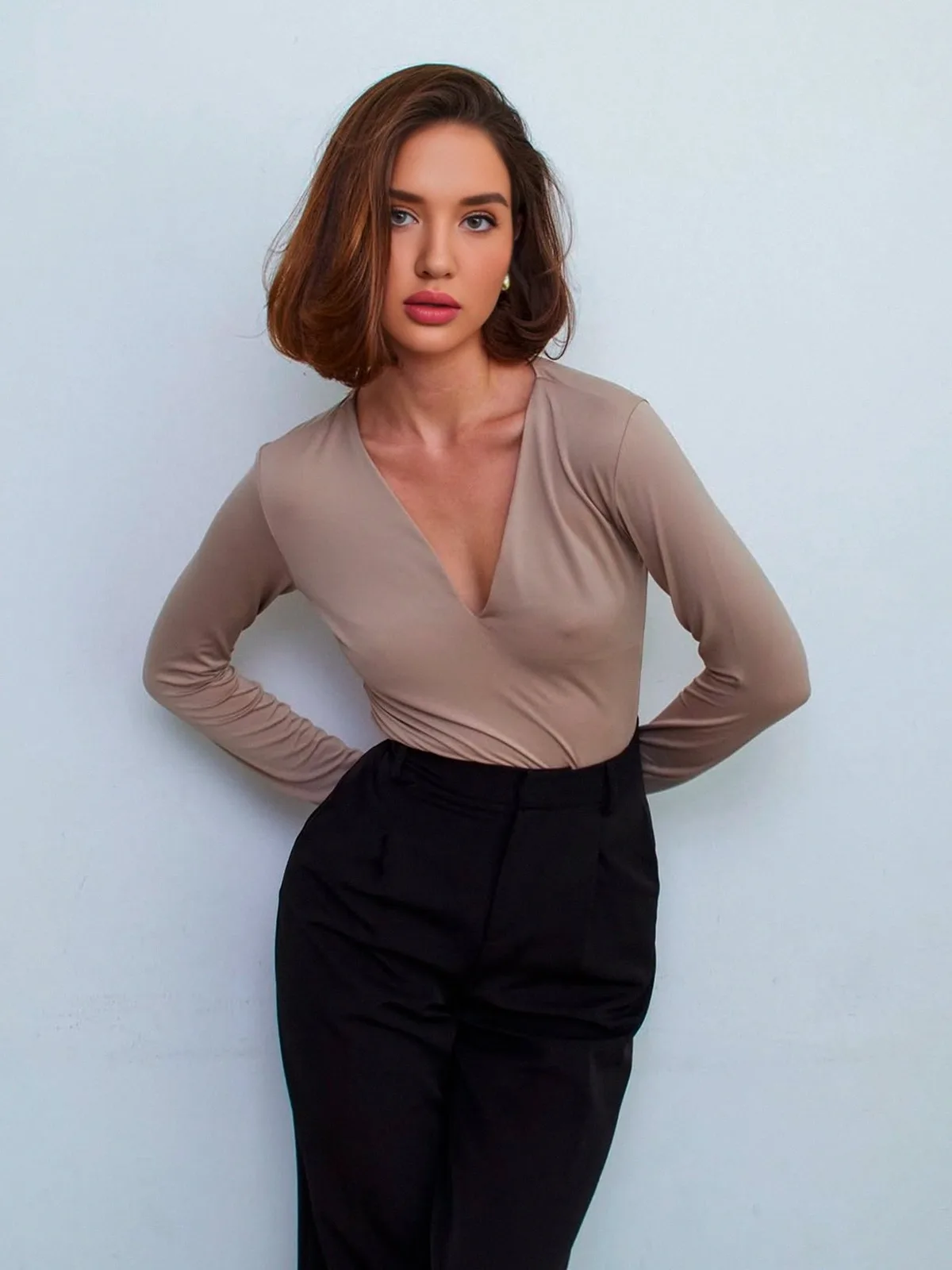 Nyla 2