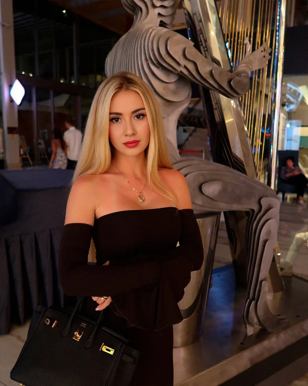 Polina 6