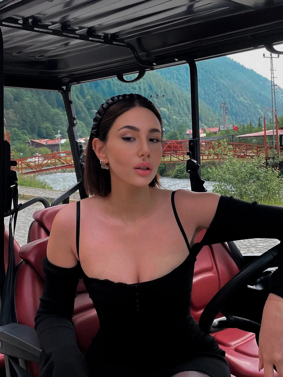 Raya 4