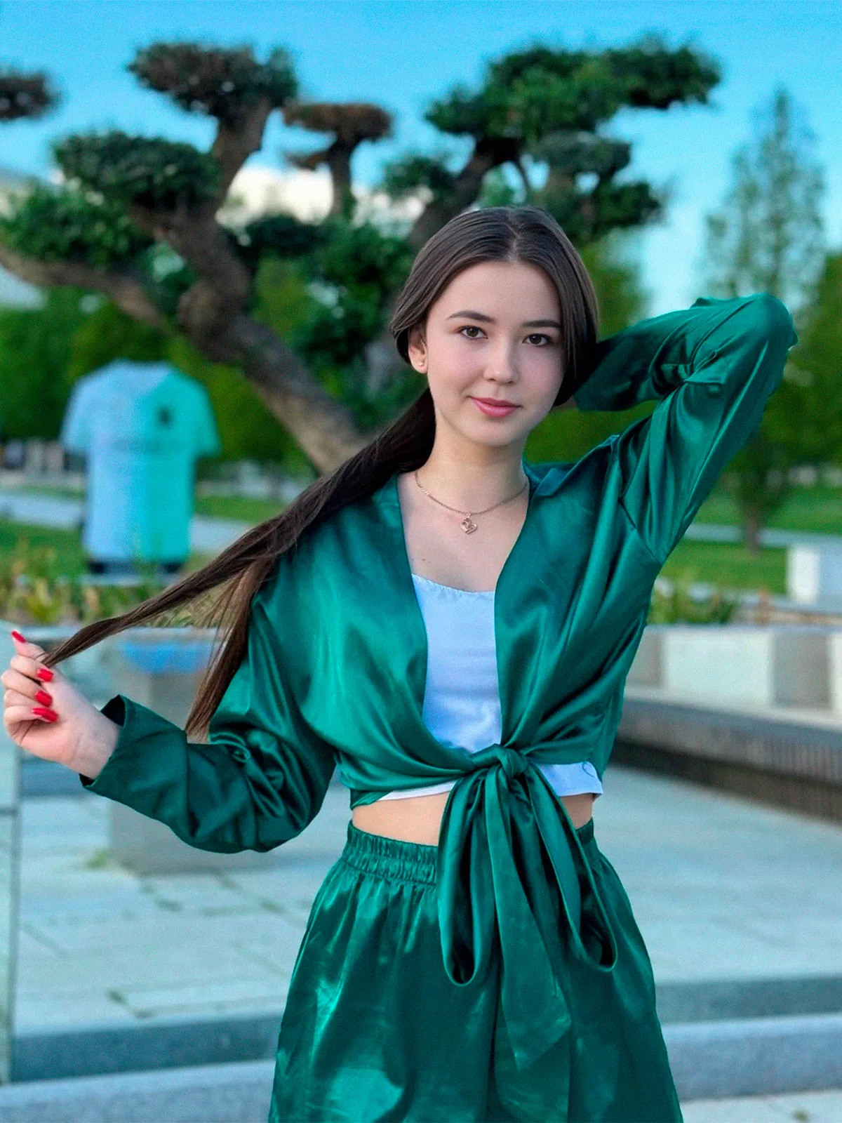 Yasmin 5