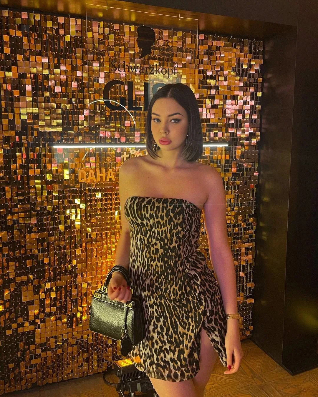 Yasmine 6