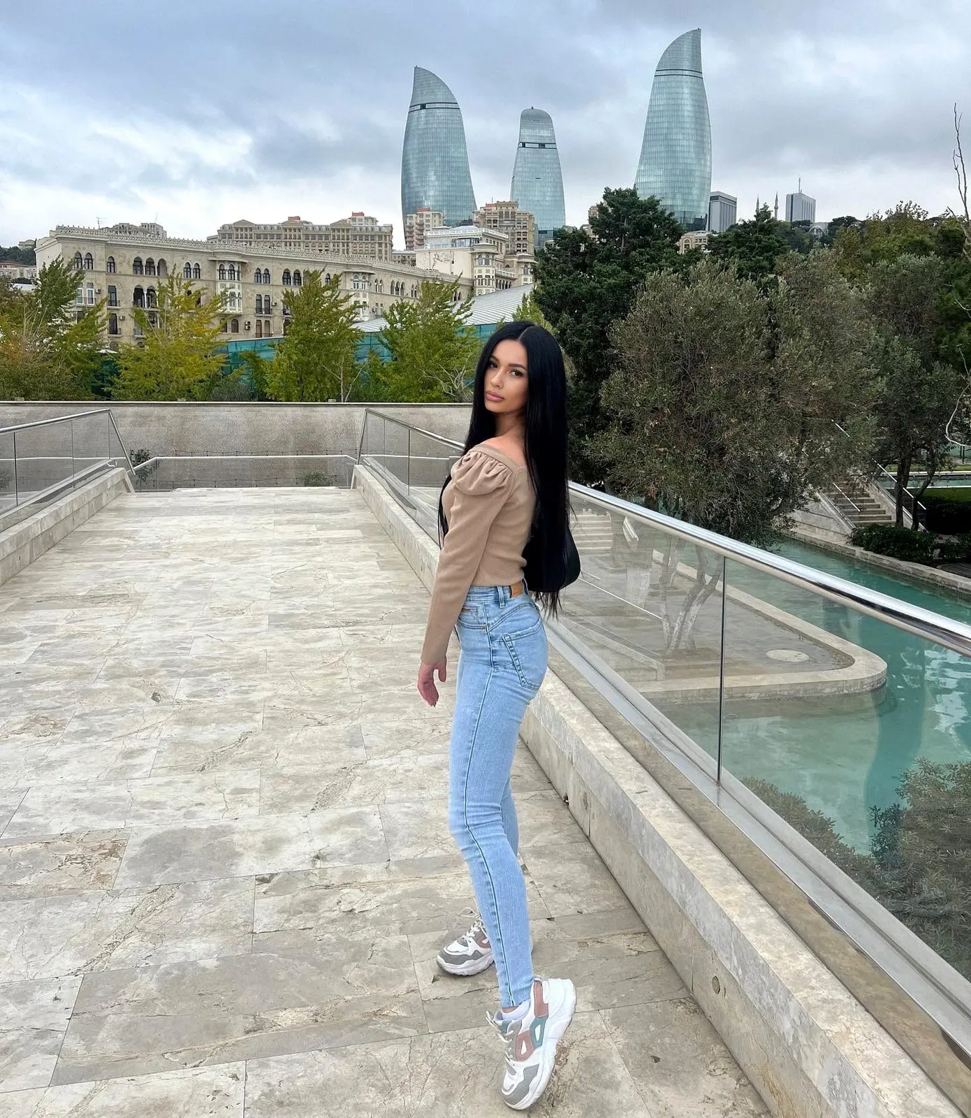 Zara 4